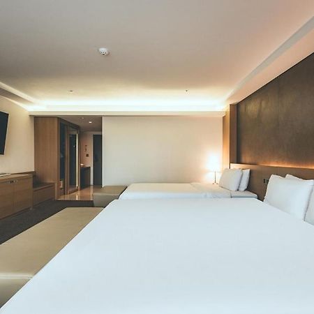 Wonju City Hotel Hyeoksin Exterior photo